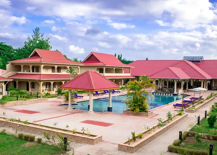 Oasis Hotel Restaurant & Spa